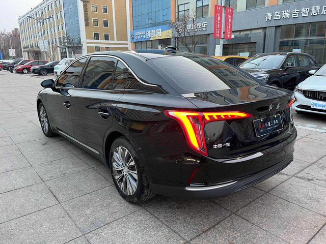 Hongqi E-QM5 2024 модификация 450KM Travel Edition 100kW – фото 7