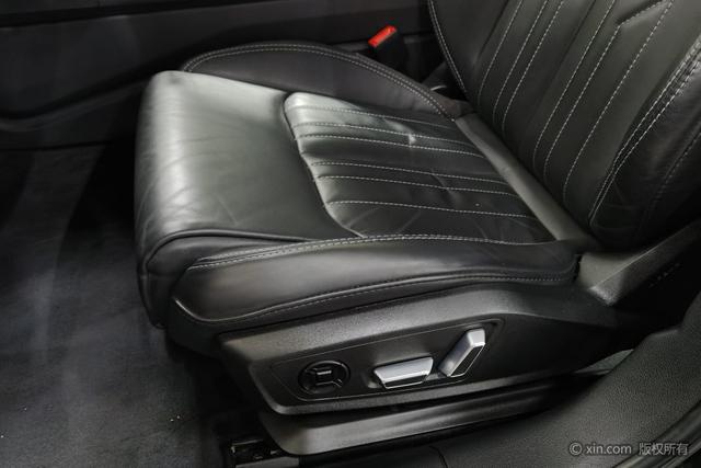 Audi A6L 2023 45 TFSI Precision Dynamic – фото 21