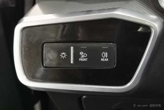 Audi A6L 2023 45 TFSI Precision Dynamic – фото 24