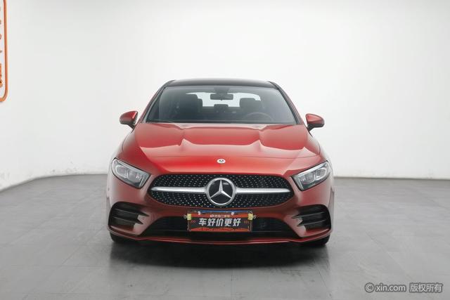 Mercedes-Benz A-Class 2019 A 200 L Sport Sedan – фото 3