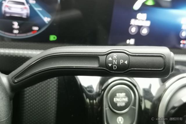 Mercedes-Benz A-Class 2019 A 200 L Sport Sedan – фото 17