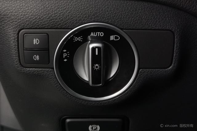 Mercedes-Benz GLA 2016 GLA 220 4MATIC Style – фото 24