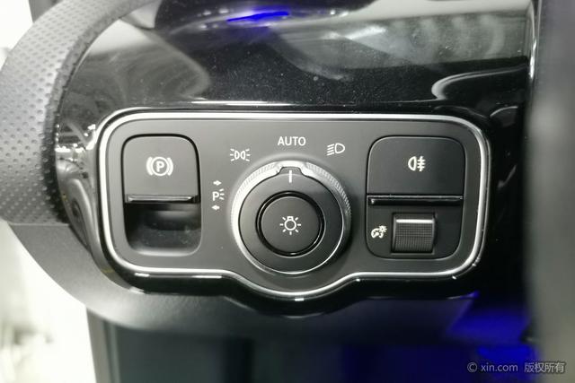 Mercedes-Benz A-class Модель 2019 года A 220 L 4MATIC Sports sedan – фото 24