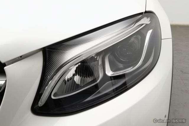 Mercedes-Benz GLC 2019 GLC 200 L 4MATIC – фото 5