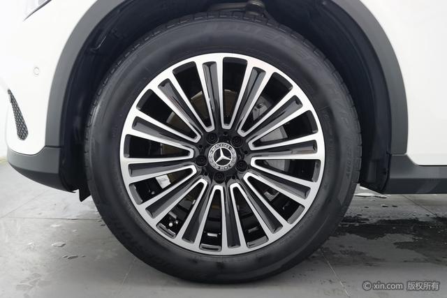 Mercedes-Benz GLC 2019 GLC 200 L 4MATIC – фото 6