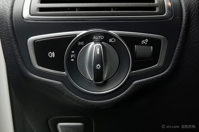 Mercedes-Benz GLC 2019 GLC 200 L 4MATIC – фото 24