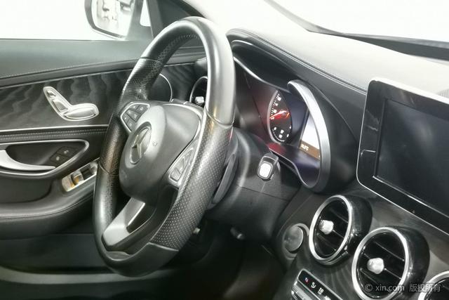 Mercedes-Benz C-Class 2016 модификация C 180 L Sport Sport – фото 23