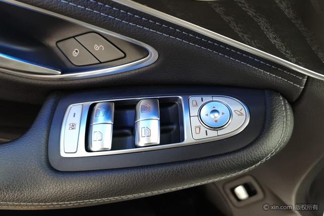 Mercedes-Benz C-Class 2018 C 200 L Sport – фото 12