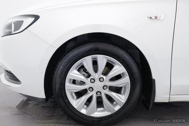 Buick Excelle 2021 Facelift Classic 1.5L Automatic Progress – фото 6
