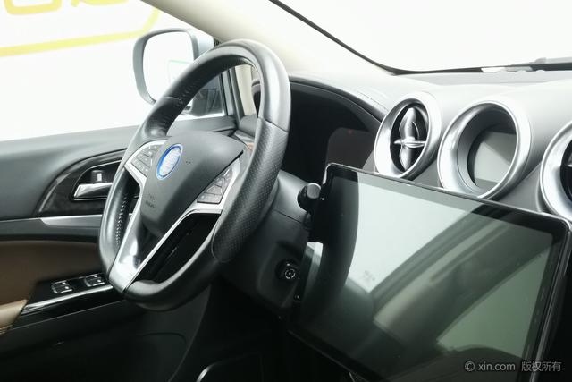 BYD Tang DM 2017 модификация DM 2.0T BYD Tang 100 – фото 23