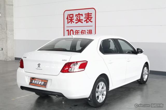 Peugeot 301 2016 1.6L Manual Comfort – фото 2