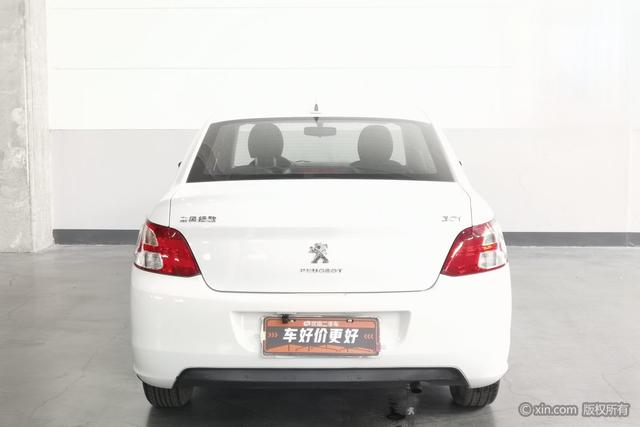 Peugeot 301 2016 1.6L Manual Comfort – фото 4