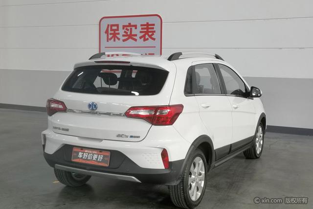 BAIC New Energy EC5 Модель 2019 года Xinshang Edition – фото 2