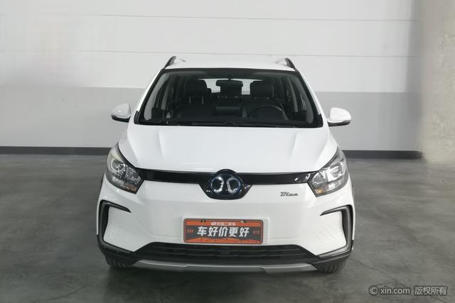 BAIC New Energy EC5 Модель 2019 года Xinshang Edition – фото 3