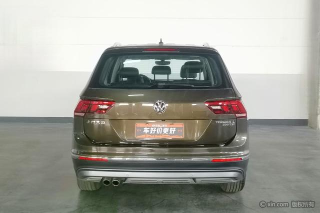 Volkswagen Tiguan L 2017 330TSI Automatic 2WD Luxury – фото 4