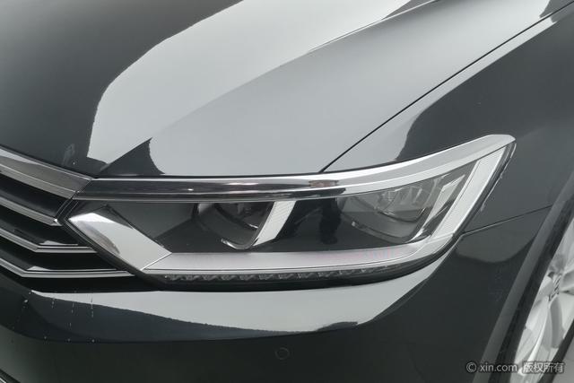 Volkswagen Magotan 2019 330TSI DSG Luxury China V – фото 5