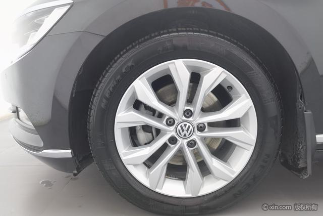Volkswagen Magotan 2019 330TSI DSG Luxury China V – фото 6