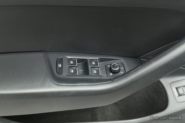 Volkswagen Magotan 2019 330TSI DSG Luxury China V – фото 12