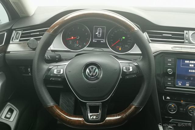 Volkswagen Magotan 2019 330TSI DSG Luxury China V – фото 15