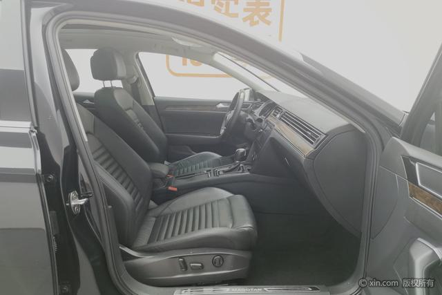 Volkswagen Magotan 2019 330TSI DSG Luxury China V – фото 22