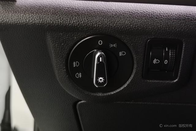 Volkswagen Bora 2021 1.5L Automatic Com f ort Smart Enjoy Edition – фото 24