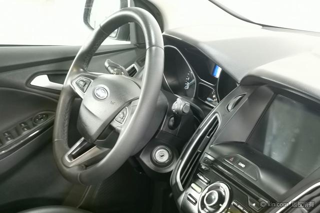 Ford Focus 2018 Classic Hatchback 1.6L Automatic Style Smart – фото 23