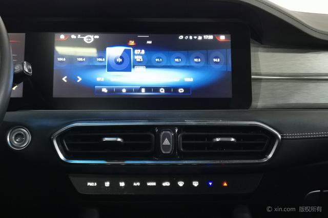 Jetour X90 PLUS 2021 1.6TD DCT Villa – фото 16