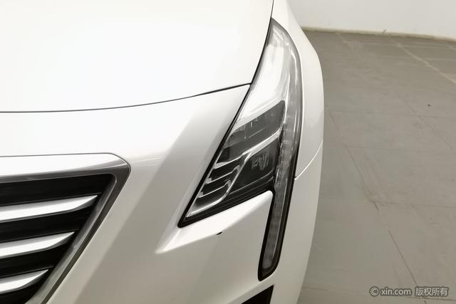 Cadillac CT6 PLUG-IN 2017 модификация 30E Elite – фото 5