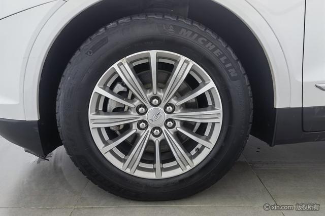 Cadillac X T5 2016 модификация 25T Luxury – фото 6