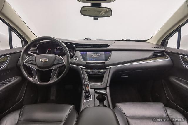 Cadillac X T5 2016 модификация 25T Luxury – фото 14