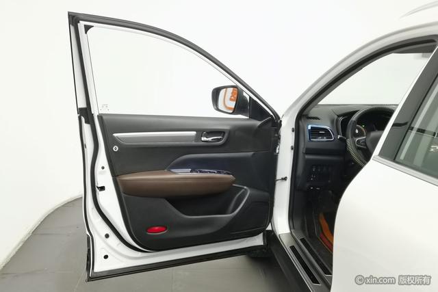 Renault Koleos 2018 2.5L 4WD Premium – фото 11