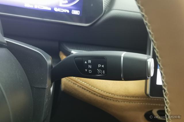 **Mazda EZ-6** 2024 модификация Extended Range 200 Zhizun Edition – фото 17
