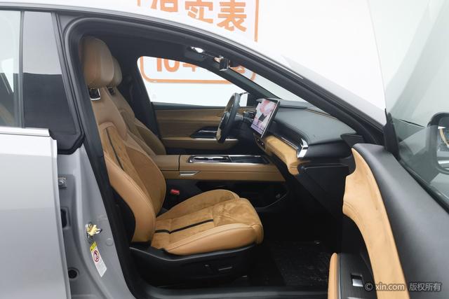 **Mazda EZ-6** 2024 модификация Extended Range 200 Zhizun Edition – фото 22