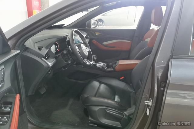 MG5 2021 300TGI DCT Green Luxury Luxury Edition – фото 13