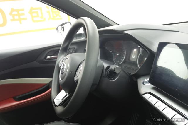 MG5 2021 180DVVT Manual Youth Luxury – фото 23