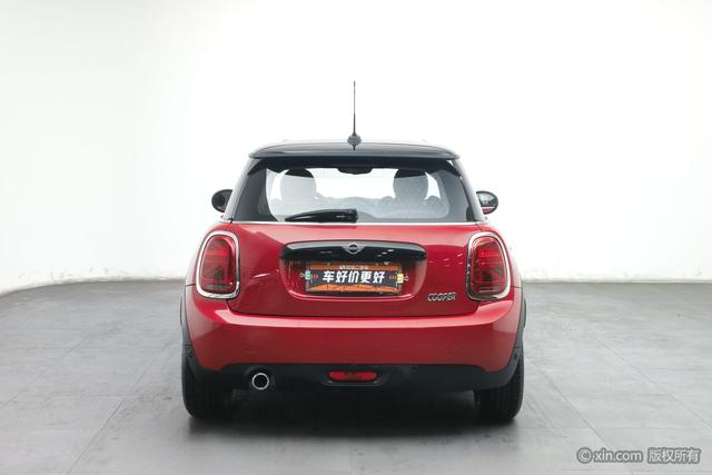 MINI 2018 1.5T COOPER Classic – фото 4