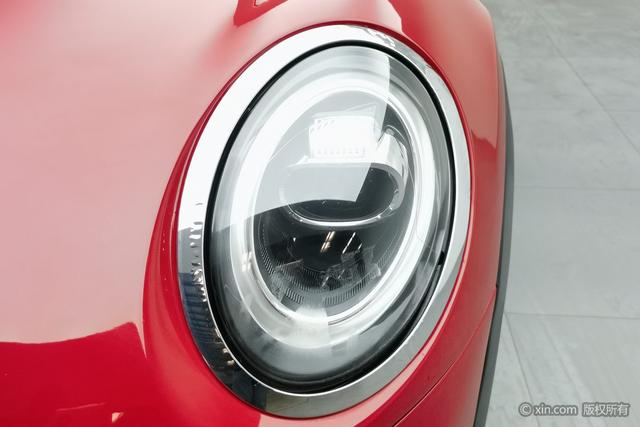 MINI 2018 1.5T COOPER Classic – фото 5