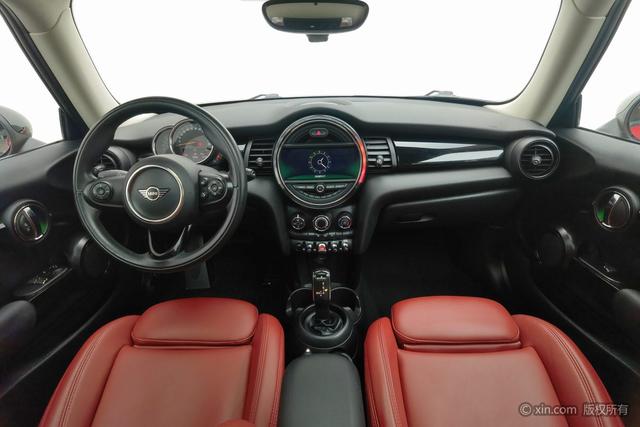 MINI 2018 1.5T COOPER Classic – фото 14