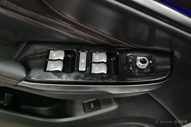 WEY VV5 2017 2.0T Ultra Luxury – фото 12