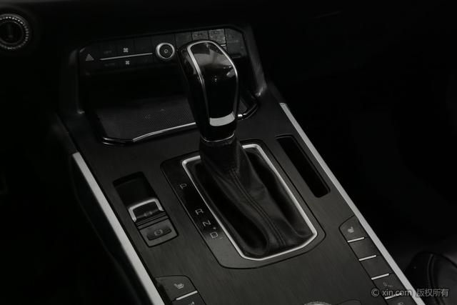 WEY VV5 2017 2.0T Ultra Luxury – фото 17