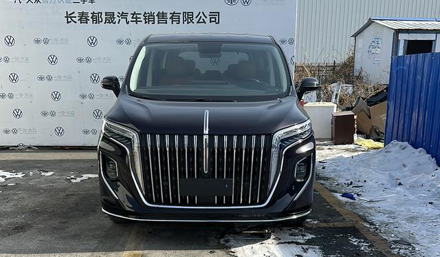 HONGQI HQ9 PHEV 2024 модификация 4WD Business Edition – фото 2