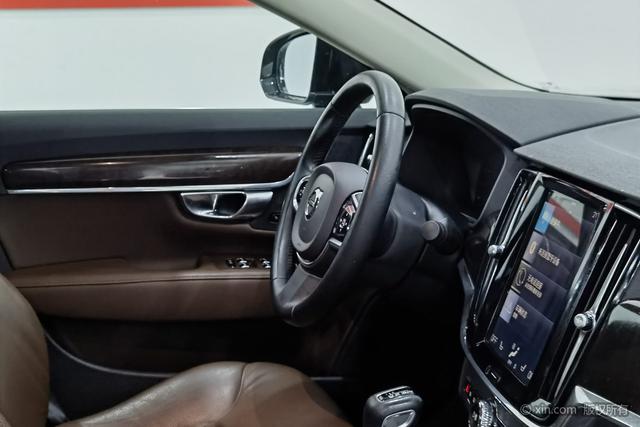 Volvo S90 2017 T4 Smart Advance – фото 23