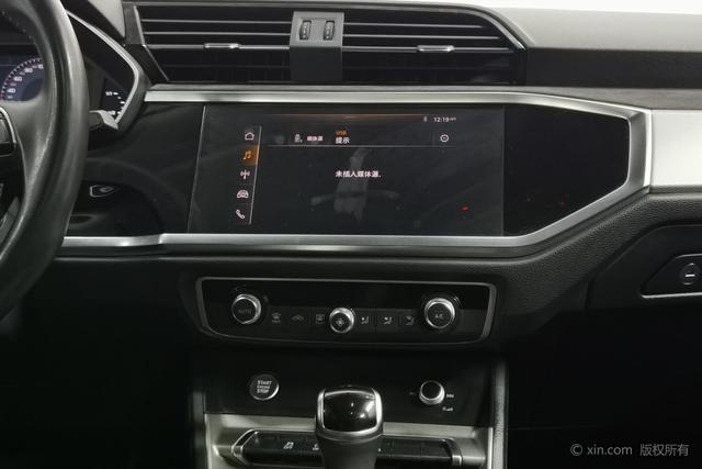 Audi Q3 2019 35 TFSI Style Dynamic – фото 16
