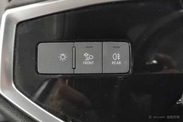 Audi Q3 2019 35 TFSI Style Dynamic – фото 24