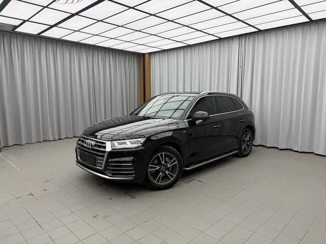 Audi Q5L 2020 40 TFSI Honor Style – фото 1