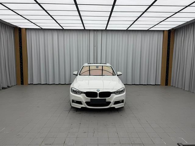 BMW 3 Series 2019 320i M Sport Package – фото 3