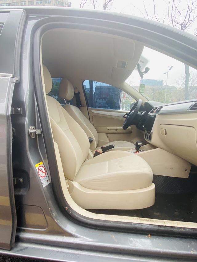 Volkswagen Bora 2008 модификация 1.6L автоматическое Com f ort – фото 12