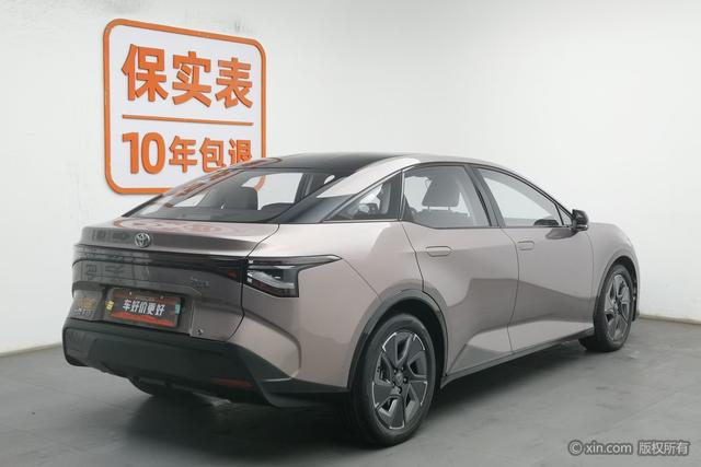 TOYOTA bZ3 Раздел 2023 Long Battery Li f e Pro Premium – фото 2