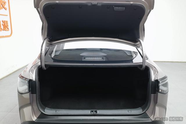 TOYOTA bZ3 Раздел 2023 Long Battery Li f e Pro Premium – фото 20