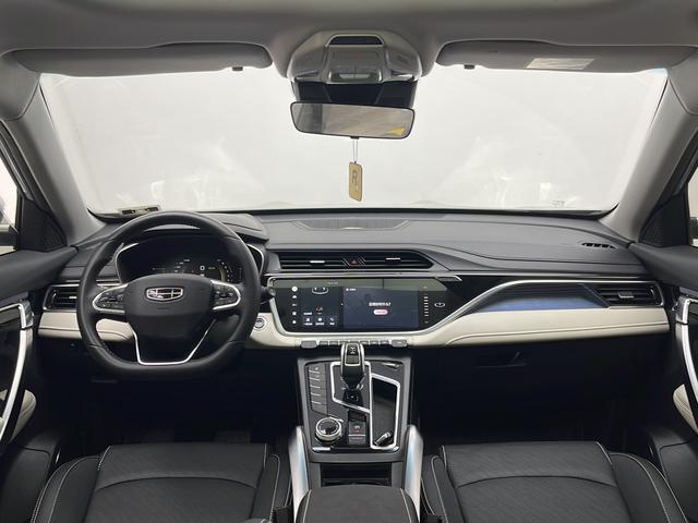 Geely Boyue 2022 Boyue X 1.8TD DCT Smart – фото 9